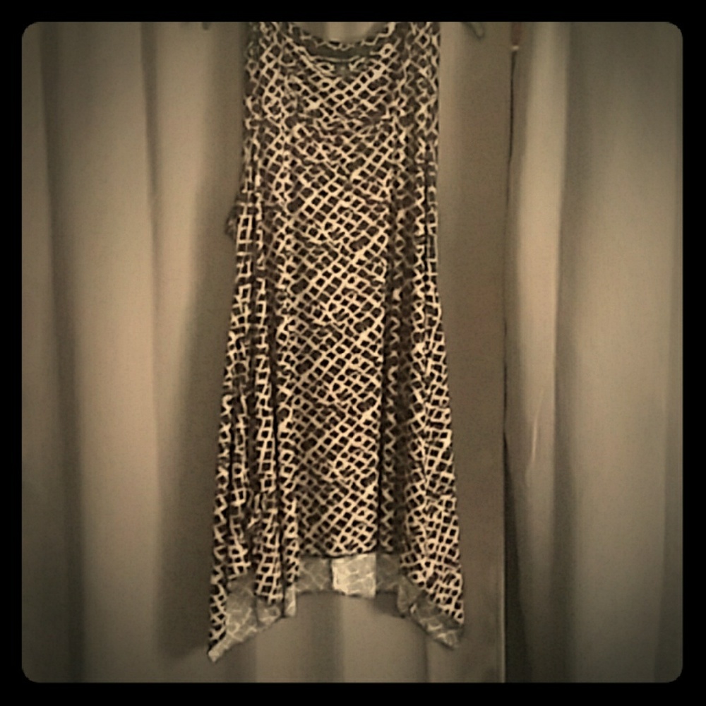 Isabella Rodriguez dress